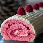 Bûche de noël au mascarpone chocolat blanc et framboises