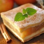 Gâteau aux pommes, poires, raisins et cannelle