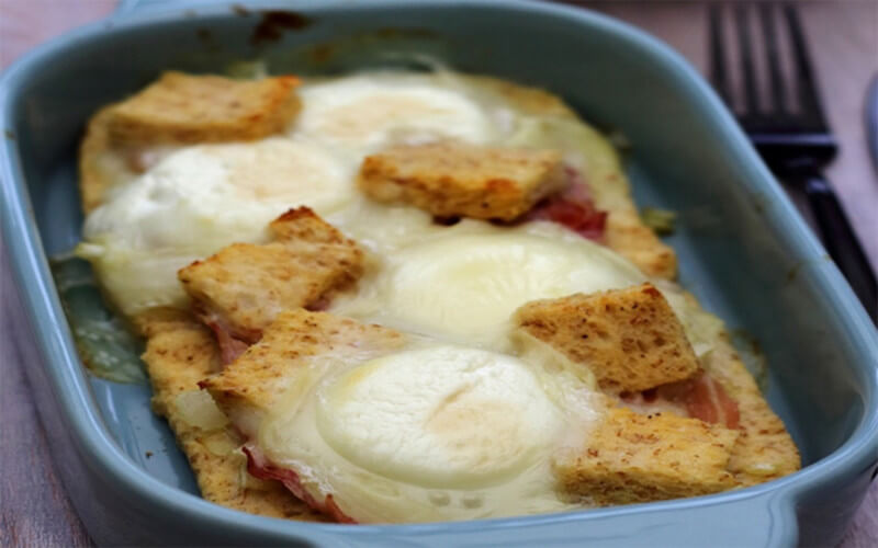 Gratin de pain perdu salé au fromage