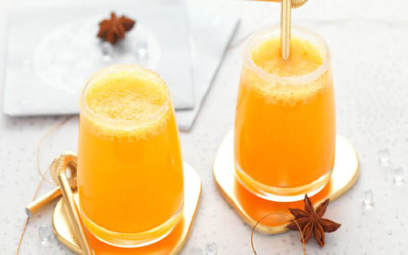 Punch de Noël cocktail alcoolisé