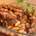 Ragoût d’agneau aux haricots à l'ail
