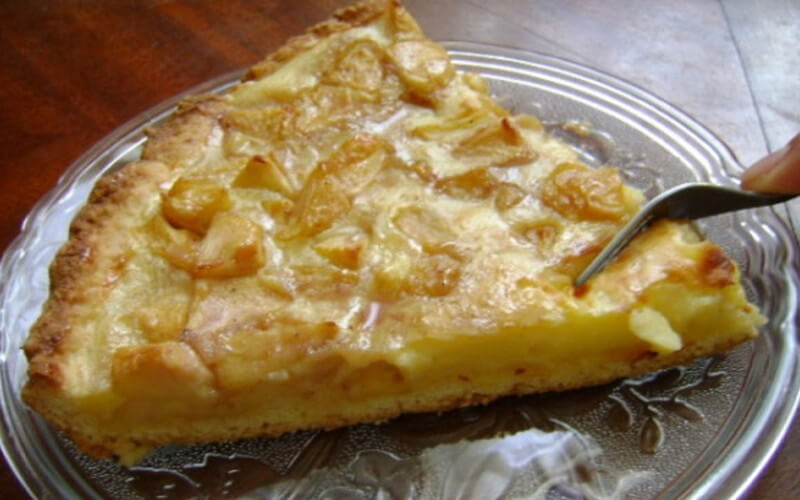 Tarte aux pommes à la crème pâtissière