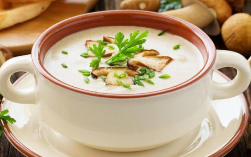 Velouté de champignons de Paris