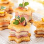 Tapas de noël au saumon, au parmesan et au jambon