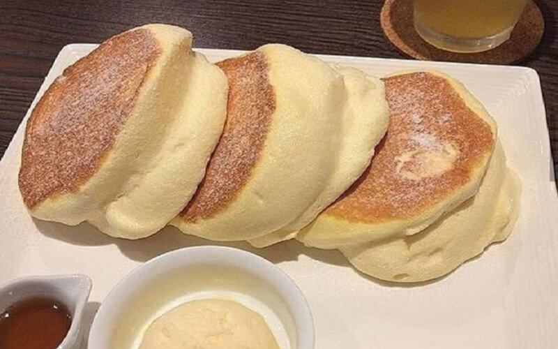 Crêpes soufflées parfumées à la vanille