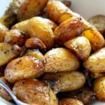 Pommes de terre confites à l’ail et au romarin