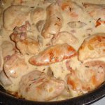 Émincés de Poulet Moutarde Lardons Champignons