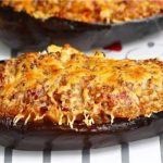 Aubergines farcies aux légumes au four