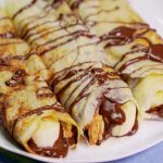 Crêpes au chocolat à la banane et aux noix