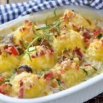 Gratin de pommes de terre et champignons au four