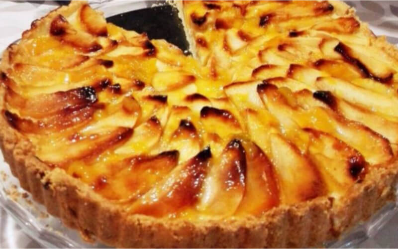 Tarte aux pommes et crème pâtissière