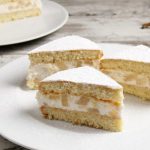 Gâteau crémeux aux poires et ricotta