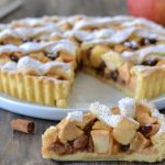 Tarte aux pommes de type strudel à la cannelle