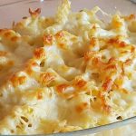 Pâtes gratinées à la béchamel au four