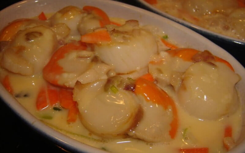 Coquilles de Saint jacques à la crème de Cyril Lignac