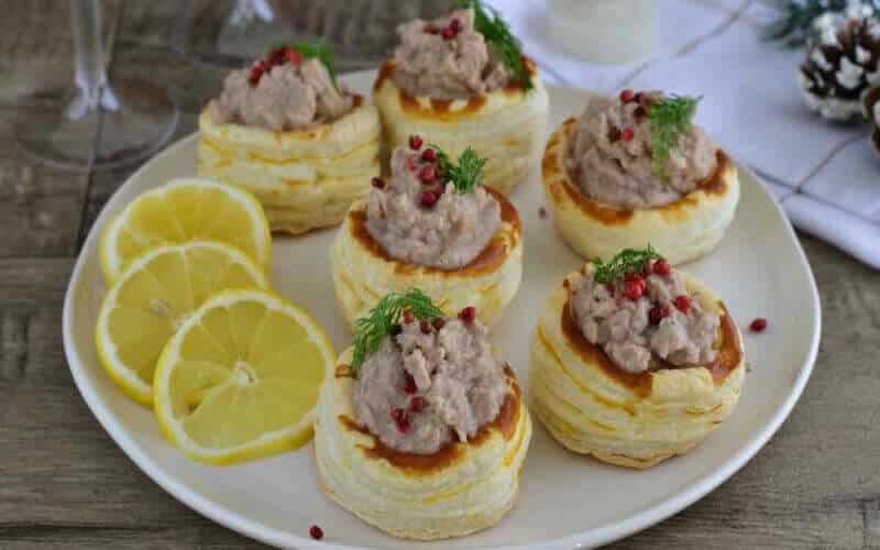 Vol-au-vent farcis au thon et au fromage à la crème