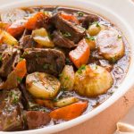 Bouilli canadien un plat convivial et savoureux