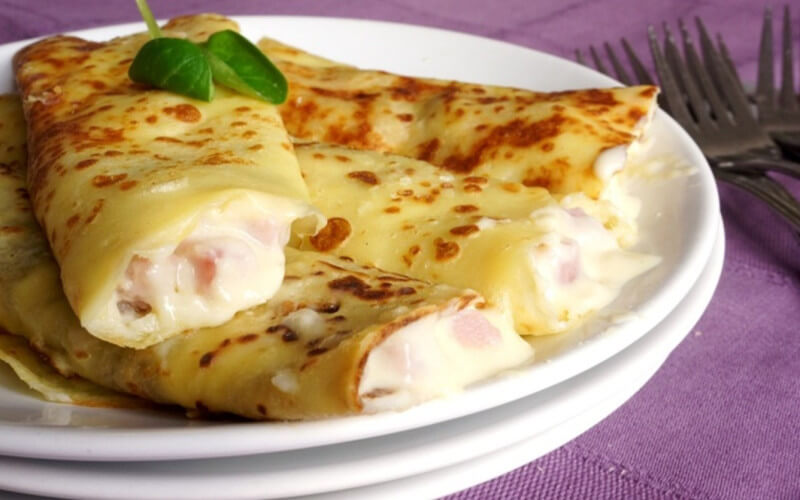 CRÊPES AU JAMBON ET BÉCHAMEL TRÈS SIMPLES À RÉALISER