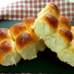 Pains briochés doux et très moelleux