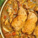 Poulet rôti chasseur aux champignons et lardons