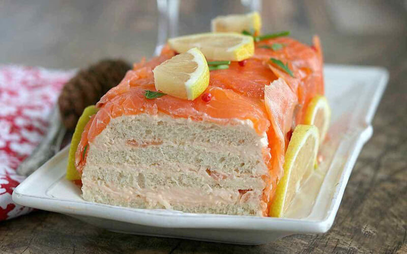 Terrine de saumon à la ciboulette entrée simple et originale