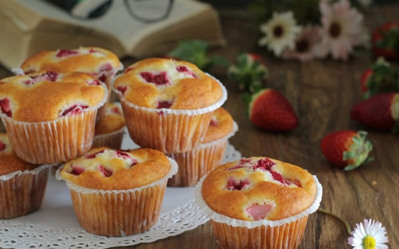 Muffins aux fraises et ricotta moelleux