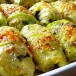 Rouleaux de chou farcis au riz au four